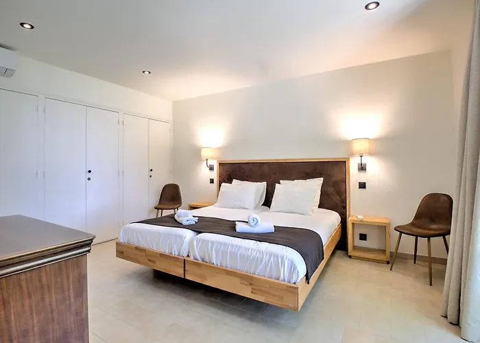 Les Hauts De Chaunac - Dar Diaf Hébergement de vacances Vitrac (Dordogne)